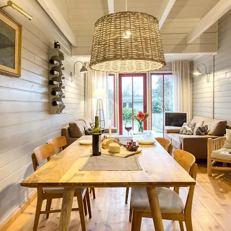 Traumhaff - Sea Hideaway Ostsee Region - Privates Nordicspa, Kamin, Kunst, Hund 300m Zum Holiday home