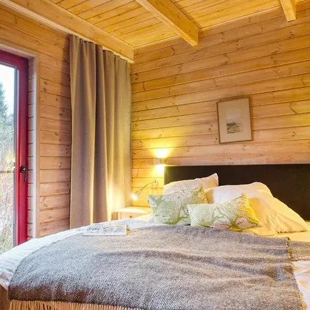 Traumhaff - Sea Hideaway Ostsee Region - Privates Nordicspa, Kamin, Kunst, Hund 300m Zum *